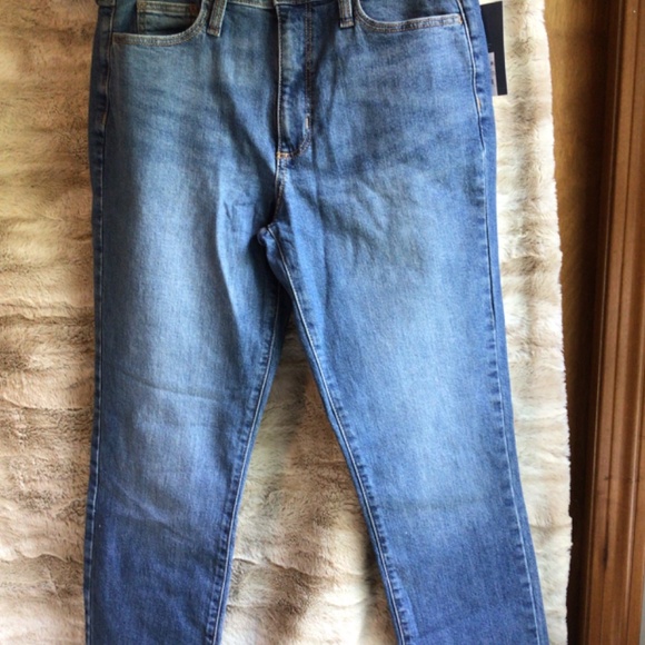 NWT Universal Thread High Rise Straight Vintage Stretch Jeans 4/27 - Picture 5 of 7